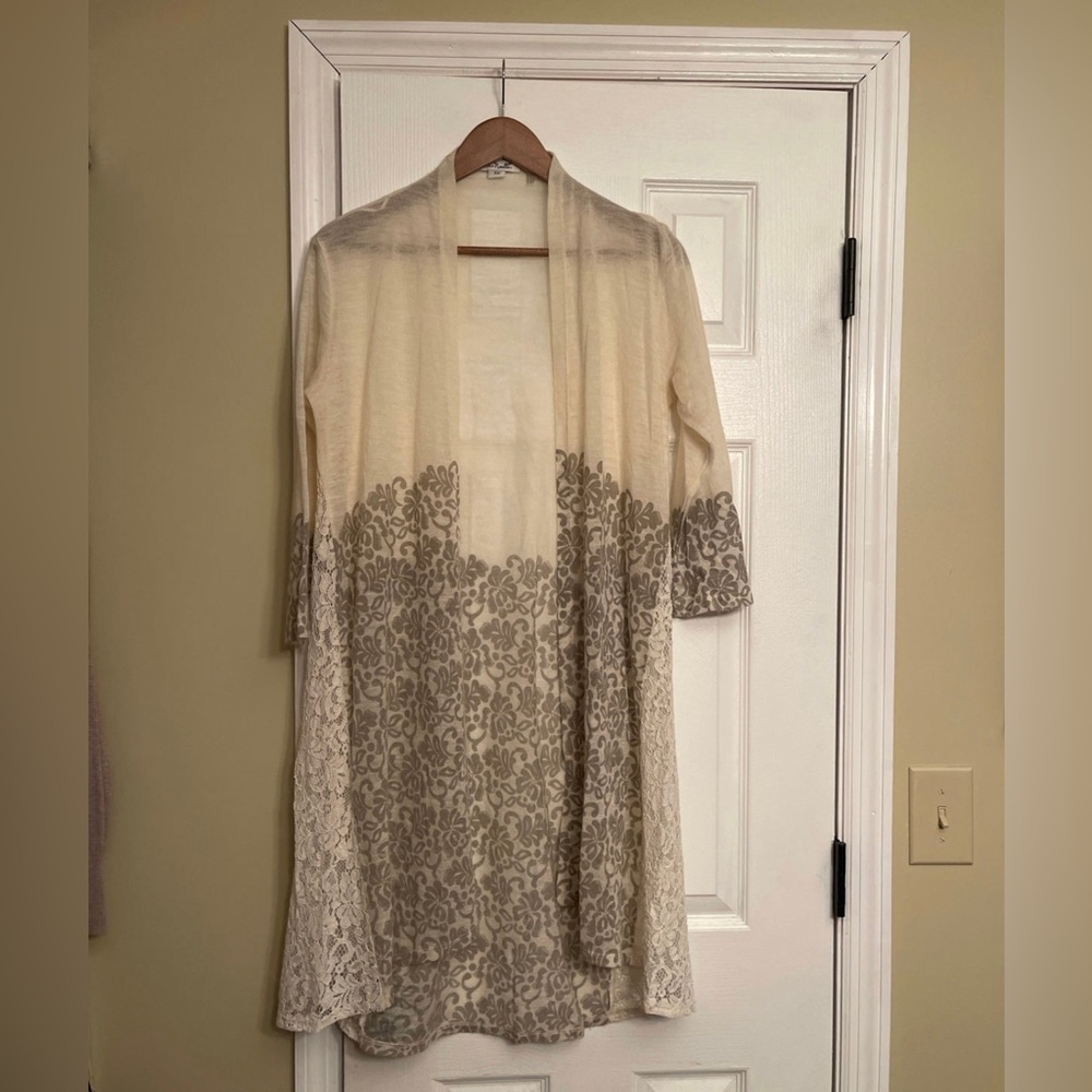 New Simply Noelle blouse shirt top  Anthropologie  cardigan small $78.00